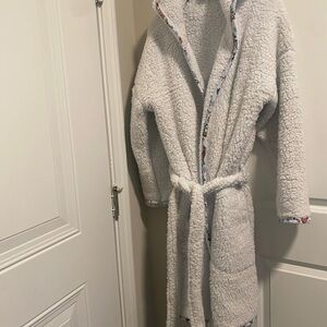 Vera Bradley Hooded Cozy White Sherpa Robe 2X/3X